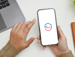 Быстро заменить документы можно через цифровые сервисы портала Госуслуг