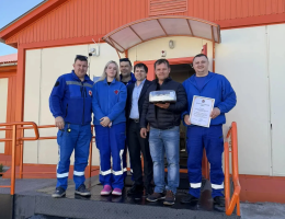 C днём работников скорой медицинской помощи.