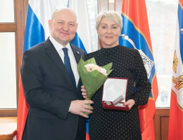 Местная администрация города Инкермана поздравляет Инессу Евгеньевну Шаулину с юбилеем